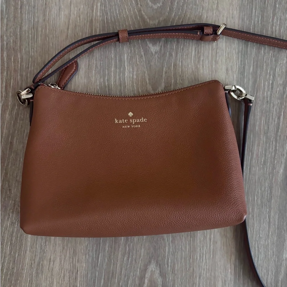 Kate Spade Bailey Crossbody - Picture 7 of 7